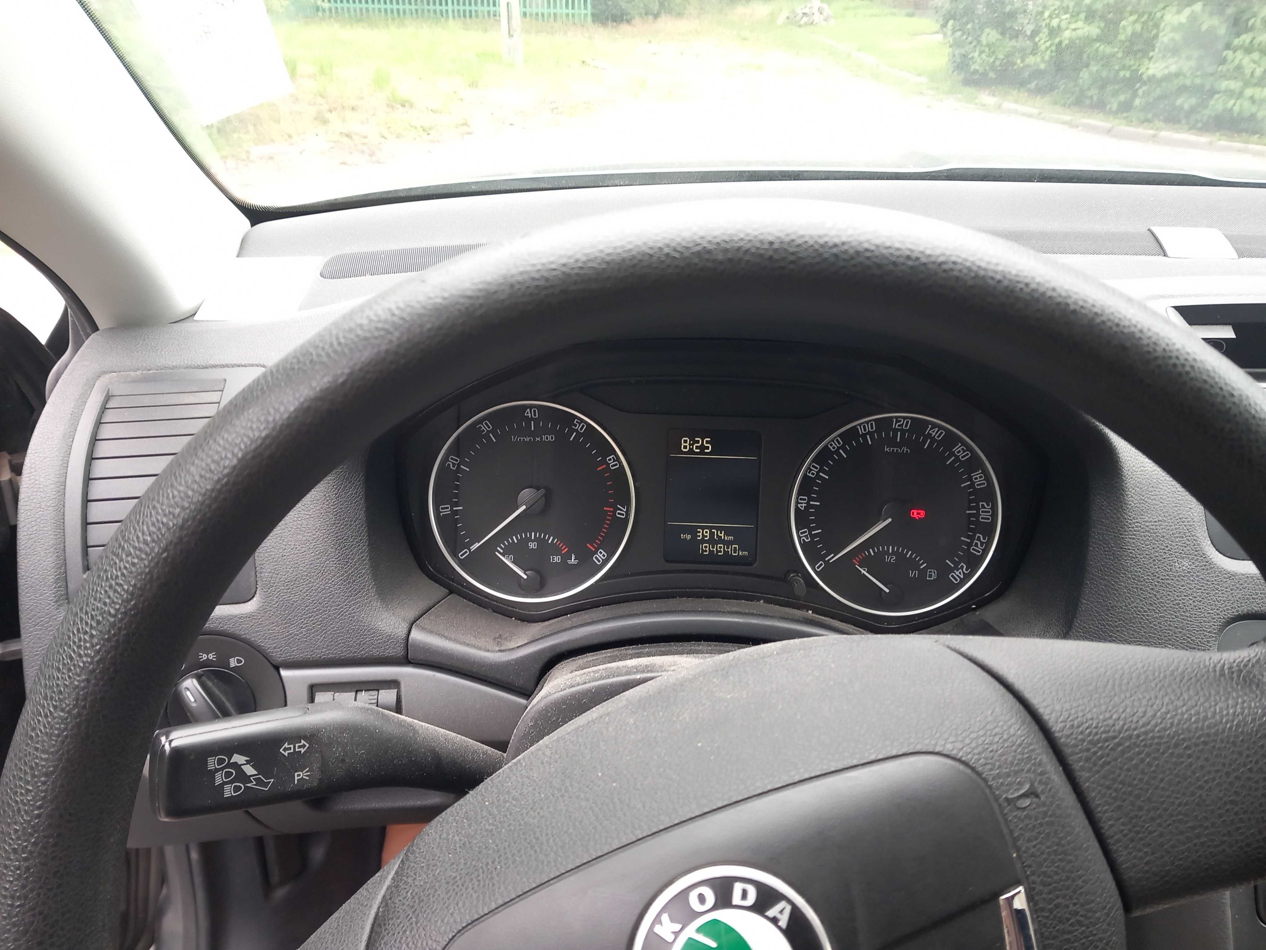 Skoda Octavia 2 po liftingu 1,6 mpi +gaz