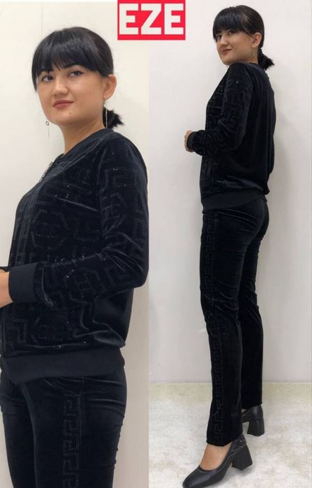 Супербатальний велюровий костюм жіночий зі стразами,Туреччина, EZE,64р