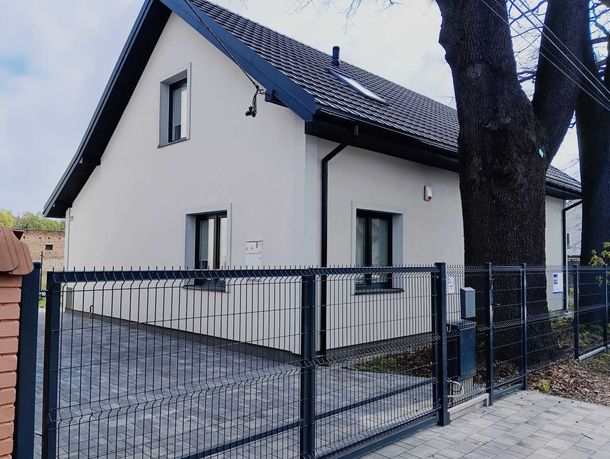 Dom 200 m2 (2 kondygnacje) w Warszawie w Markach