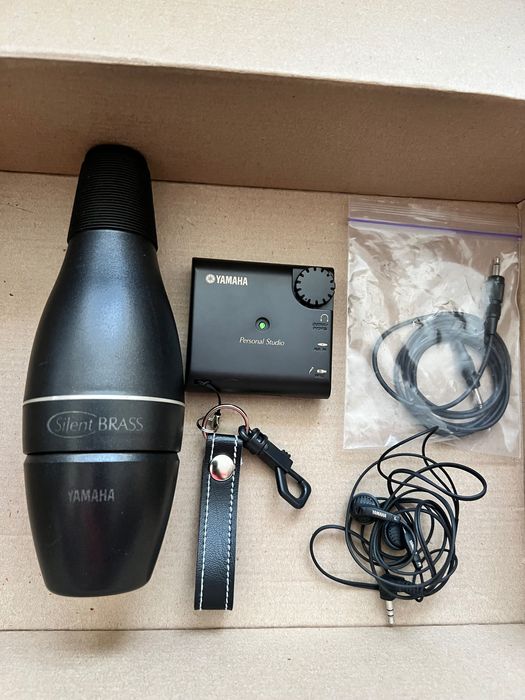 Электронная сурдина для трубы Yamaha Silent Brass ST9