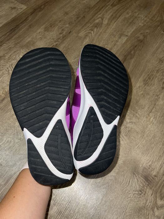 New Balance 33, устілка 21, на ніжку 19,5см