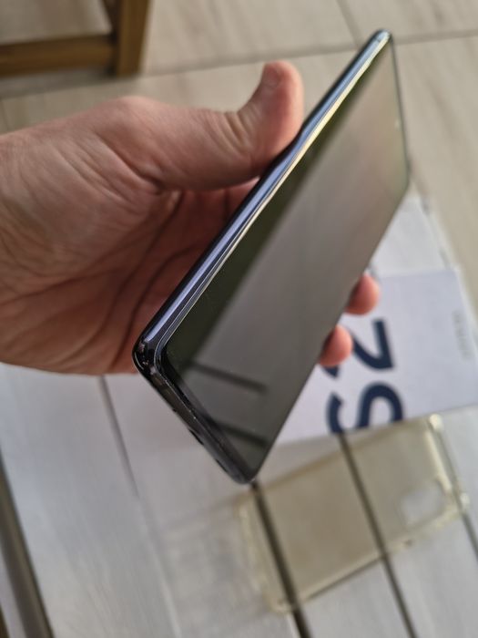 Samsung S20 fe używany stan idealny
