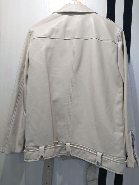 Байкерська куртка Stradivarius оверсайз зі штучної шкіри, розмір L