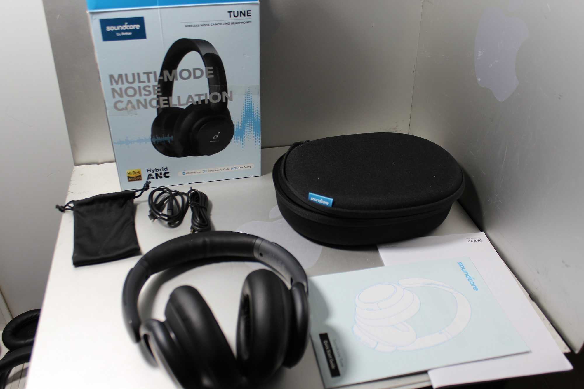 Навушники Anker SoundCore Tune A3029 з мікрофоном