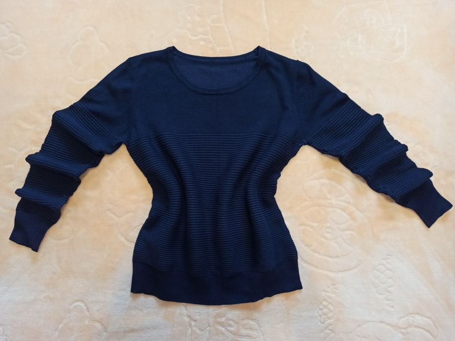 Свитер женский ВЕСНА - Размер 46