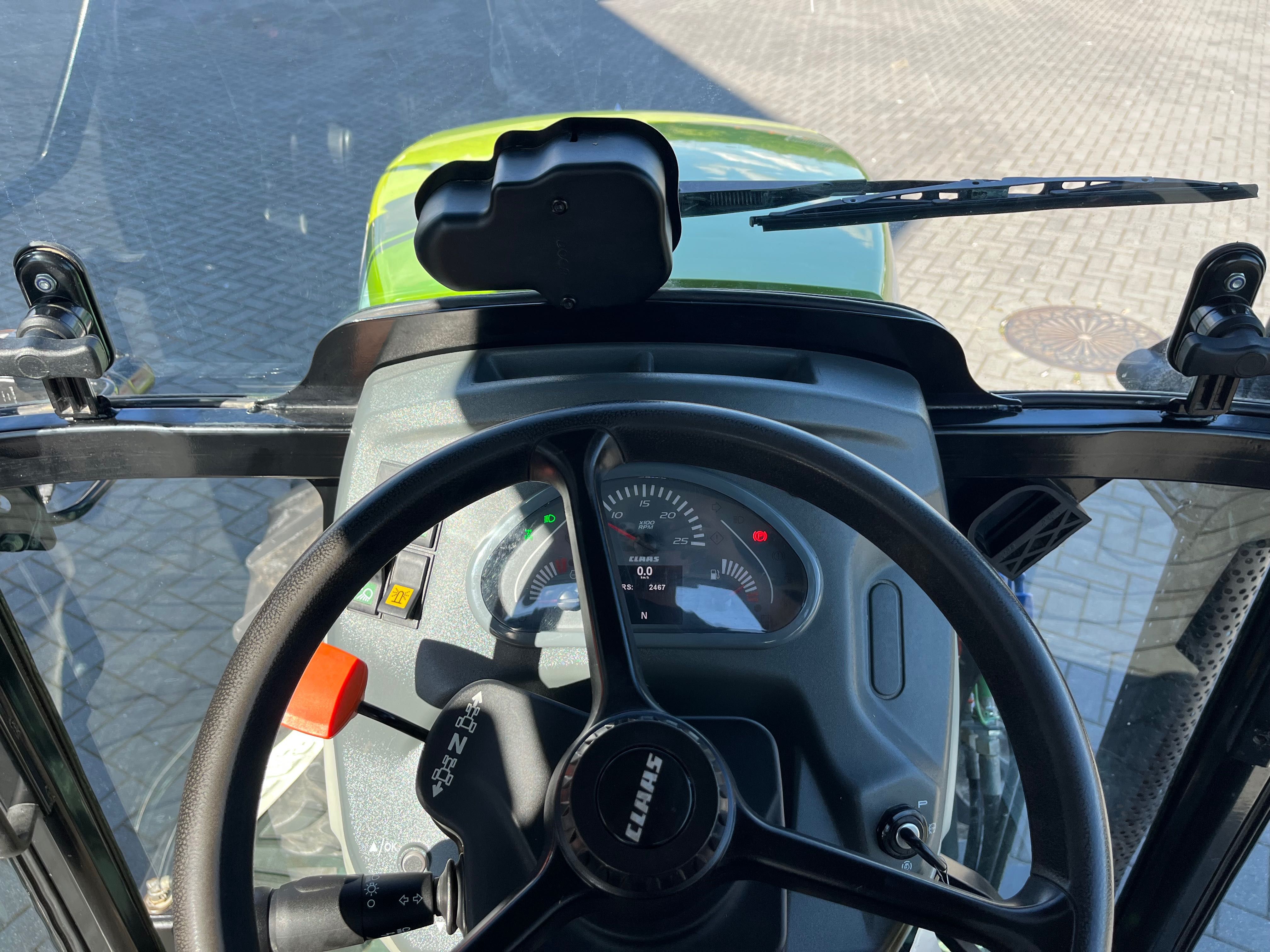 Claas Nexos 250vl Sprowadzony  super stan ciągnik sadowniczy Tuz