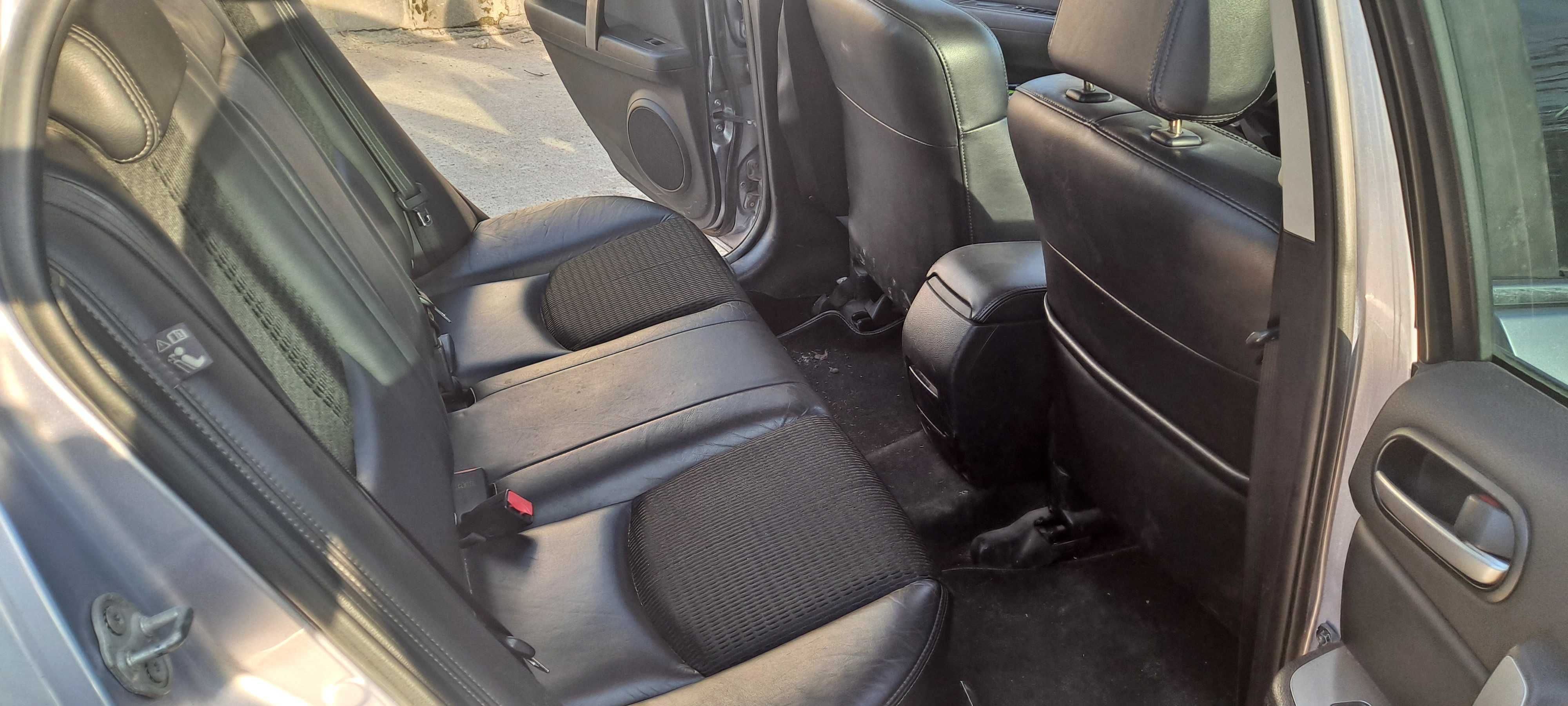 Sprzedam Mazde 6 z 2009 roku, 2.0 diesel.