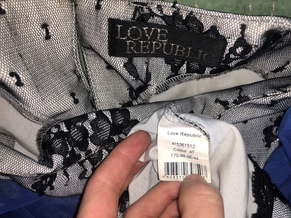 Продається сукня