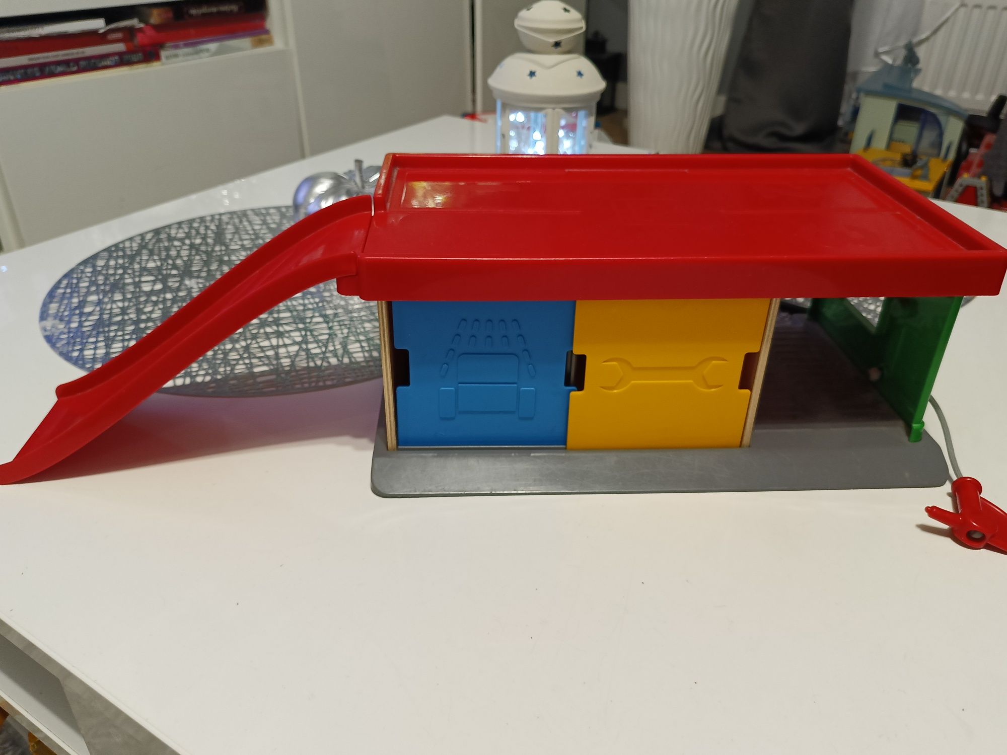 Garaż warsztat drewniany Ikea