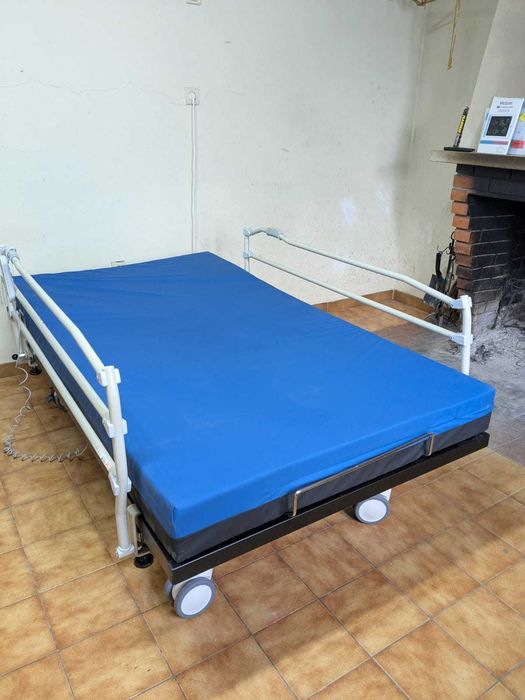 Cama articulada elétrica c/ elevador + colchão anti-escaras