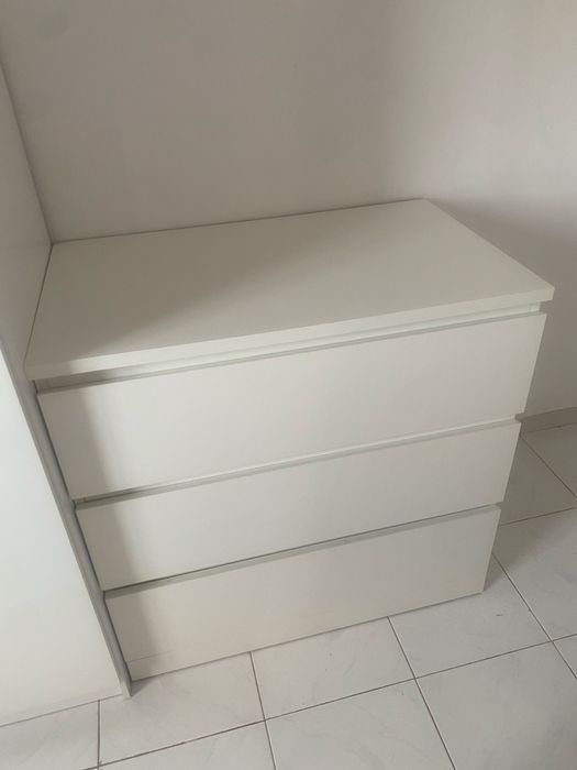 Comoda Ikea usado