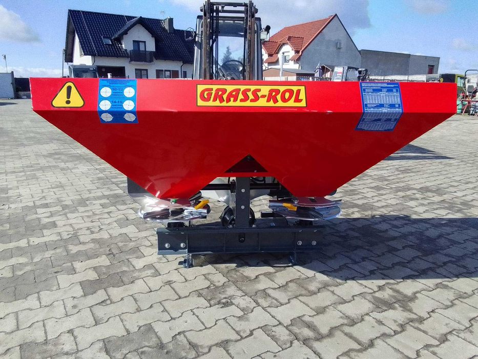 Rozsiewacz MASTER JUNIOR NOWOŚĆ Lewy prawy wysiew 400- 1200l TRANSPORT