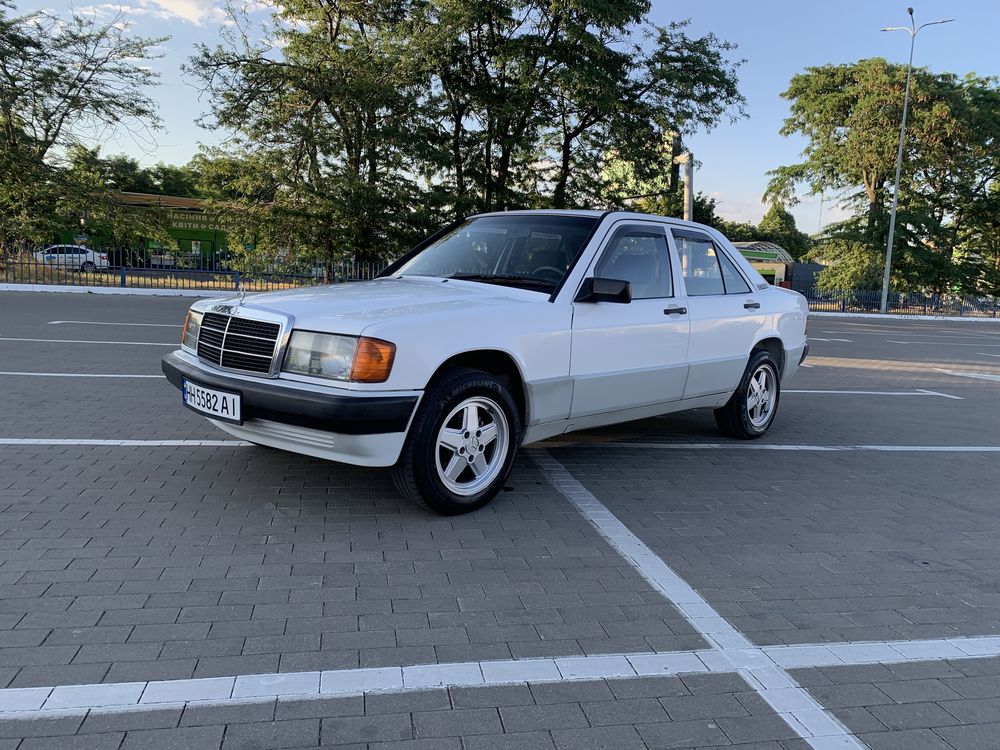 Продам Мерседес 190d w201