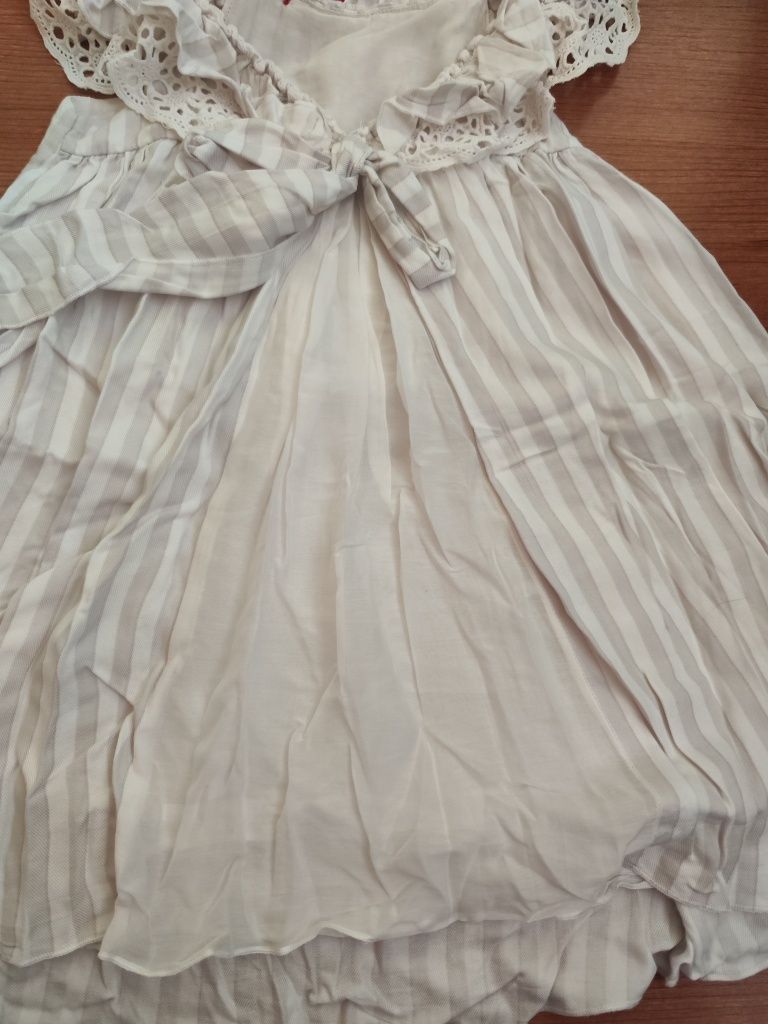 Vestido de menina