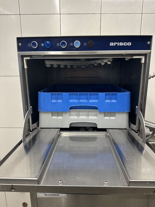 Maquina de lavar loiça industrial