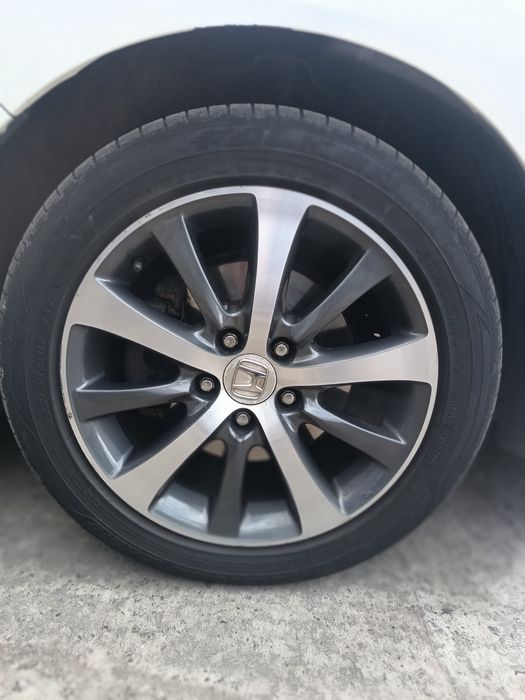 Продам надійний автомобіль HONDAq