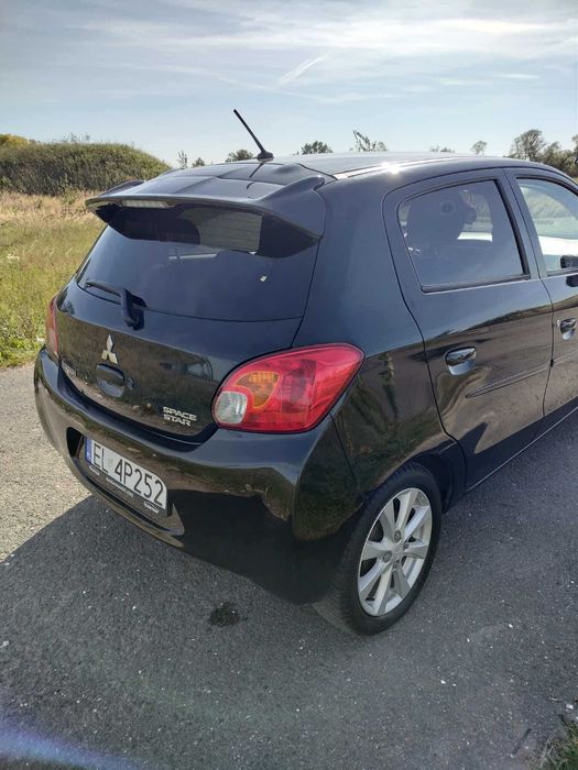 Sprzedam Mitsubishi Space Star z 2014 roku, przebieg 91 000km, 1.2cm3