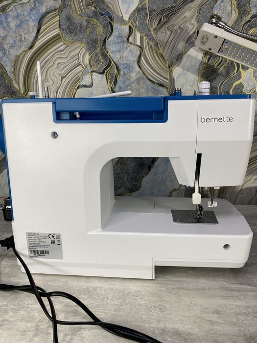 Швейна машина bernette sew&go 5