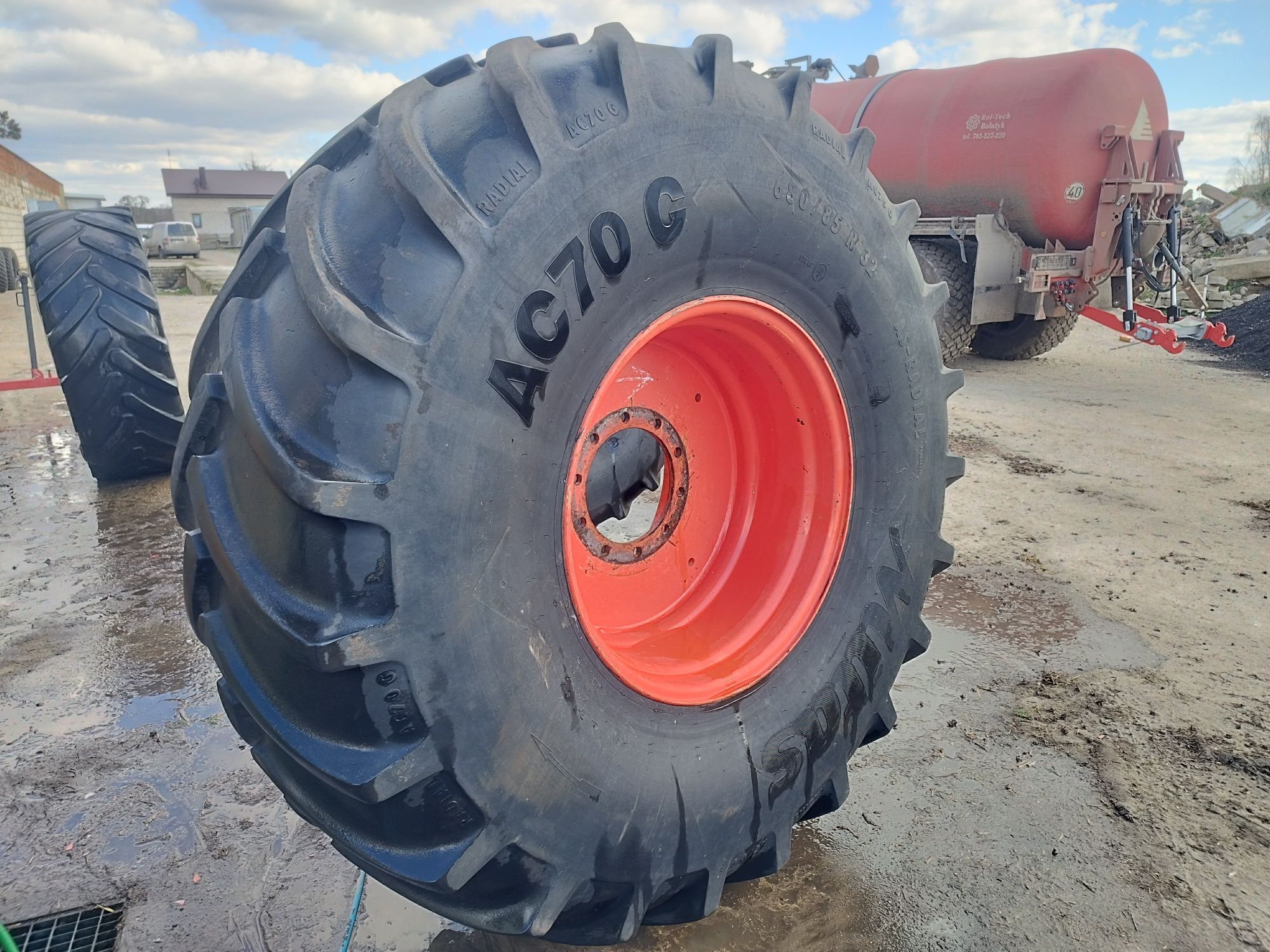 Koło Claas Lexion Opona 680/85R32 Continental 10 szpilek