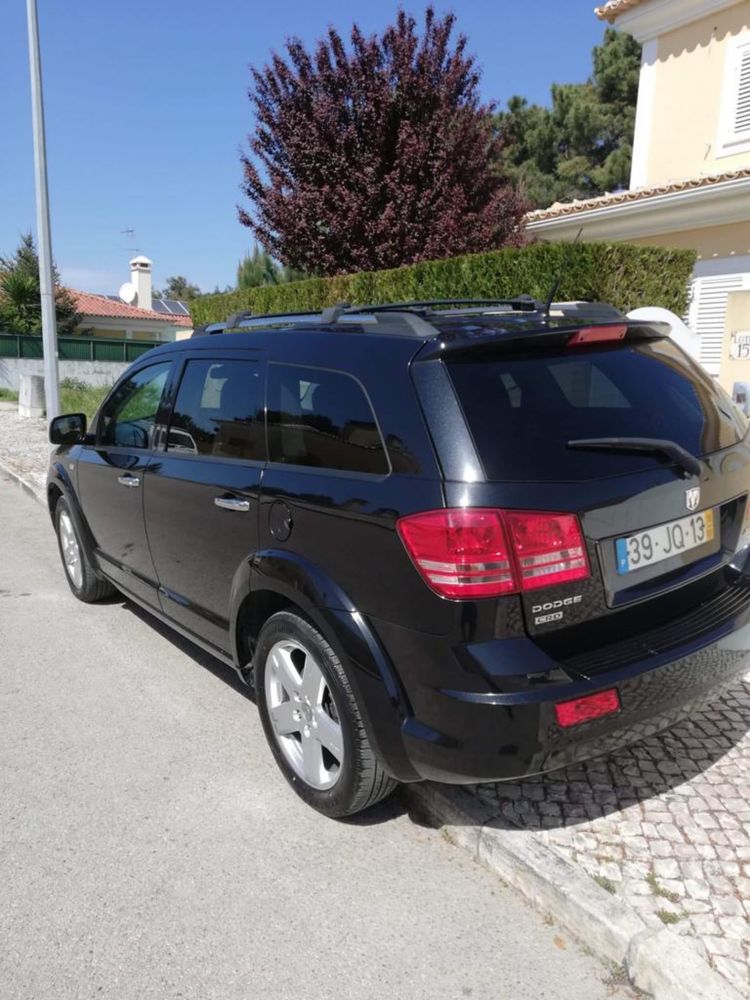Dodge journey impecavel, com varios extras, geleiras, dvd, pele