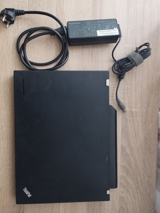 Ноутбук Lenovo think pad t400