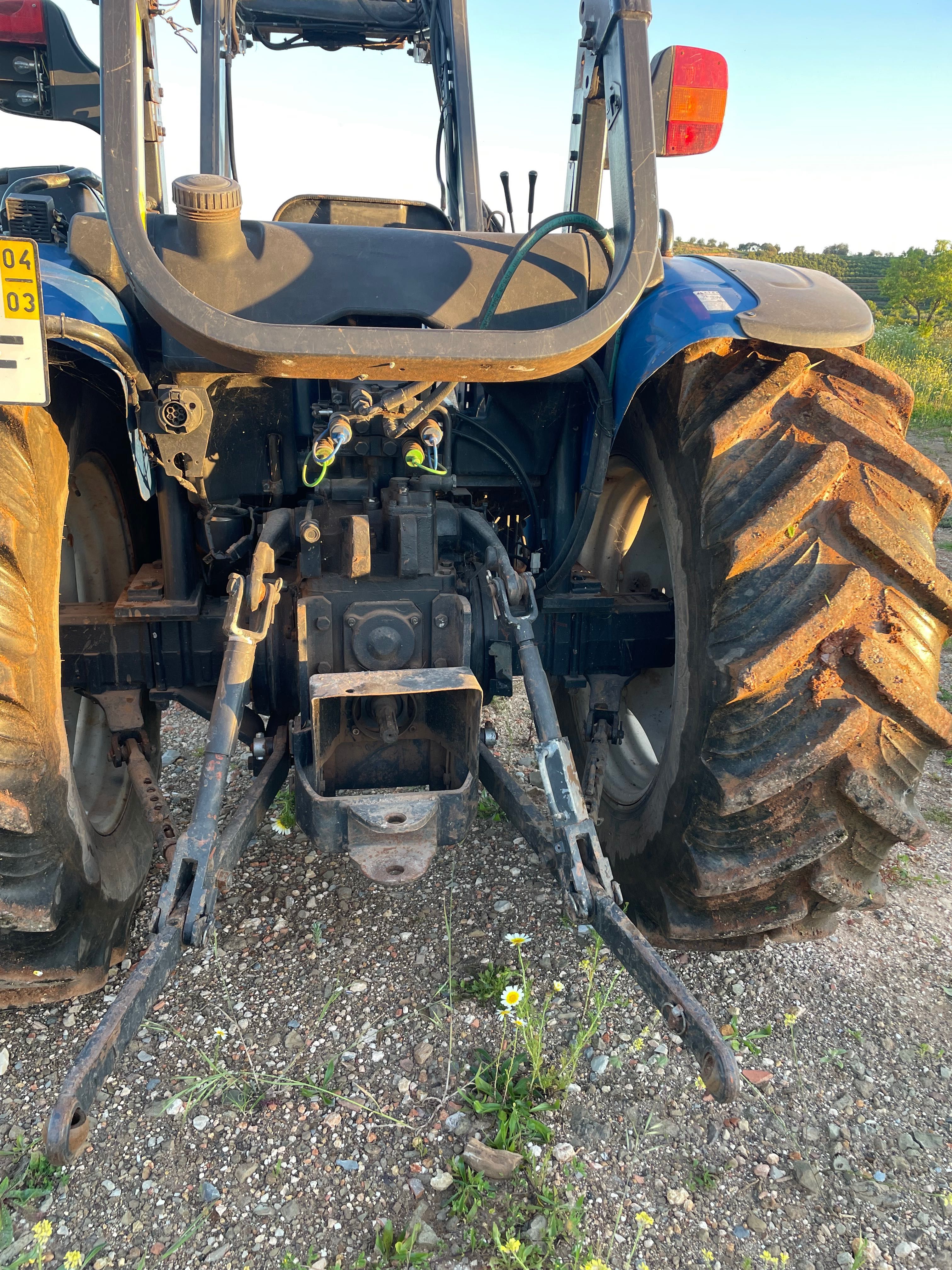 New holland tn75