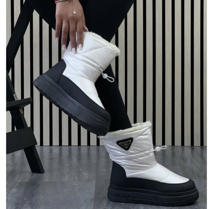 Дутики жіночі зимові