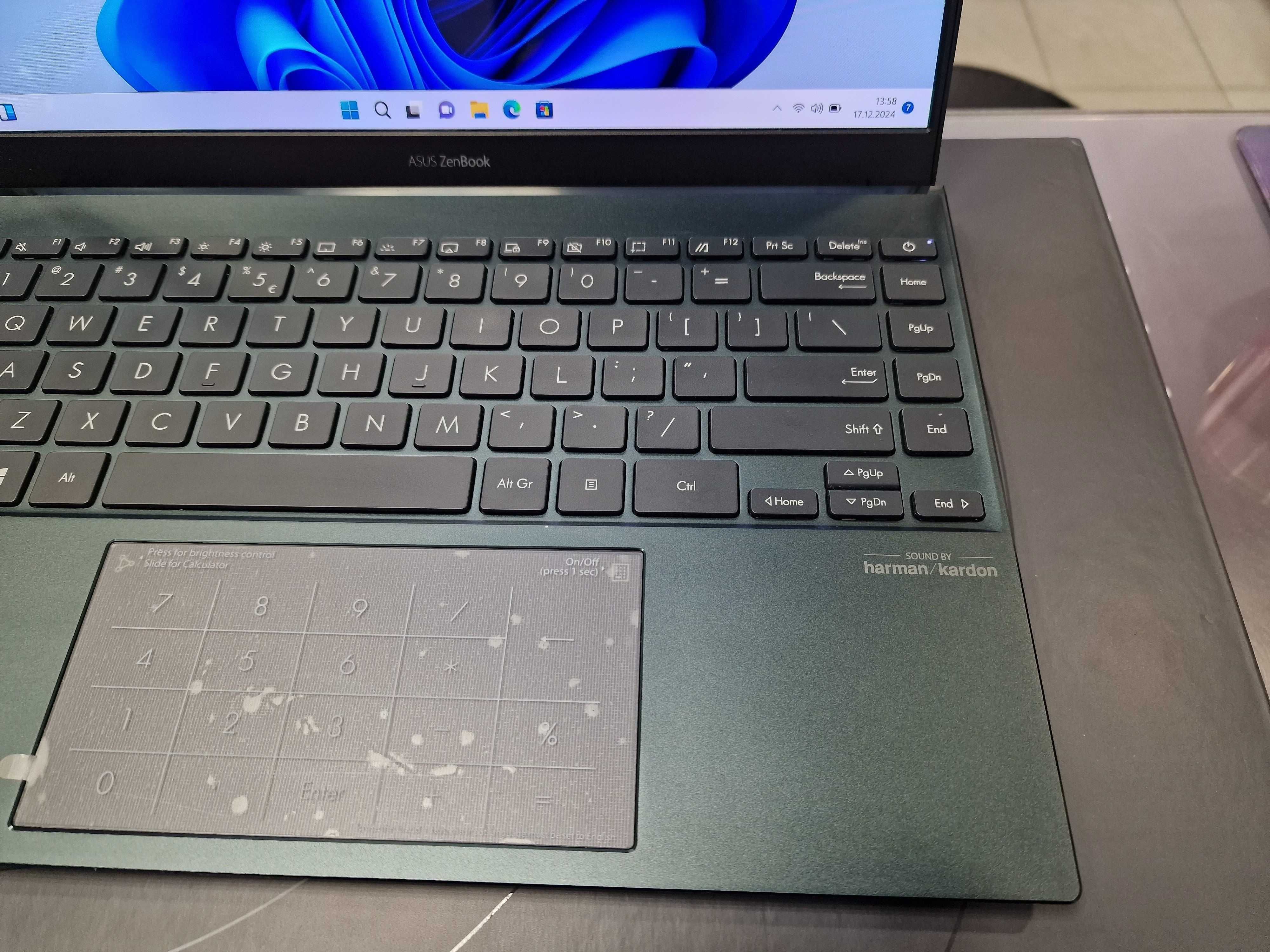 Asus Zenbook 13 UX325EA/ i5-1135G7/ 16GB/ 512GB/ Iris Xe/ OLED/ Gra A-