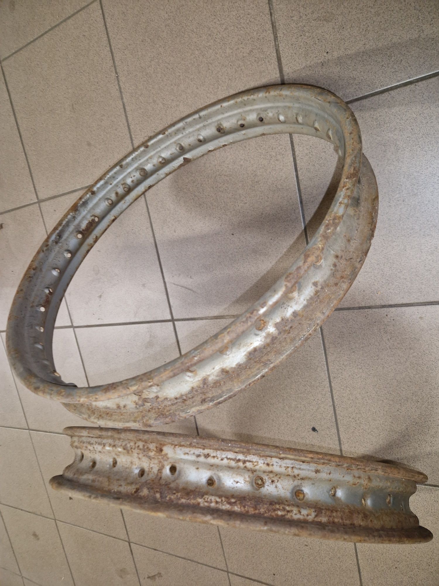 Oryginal obrecze felgi Rawki kola wsk 125 175 shl m11 m17 gazela