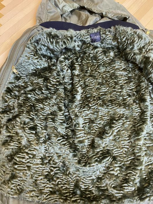 Парка пальто жіноча Guess хакі L утеплена