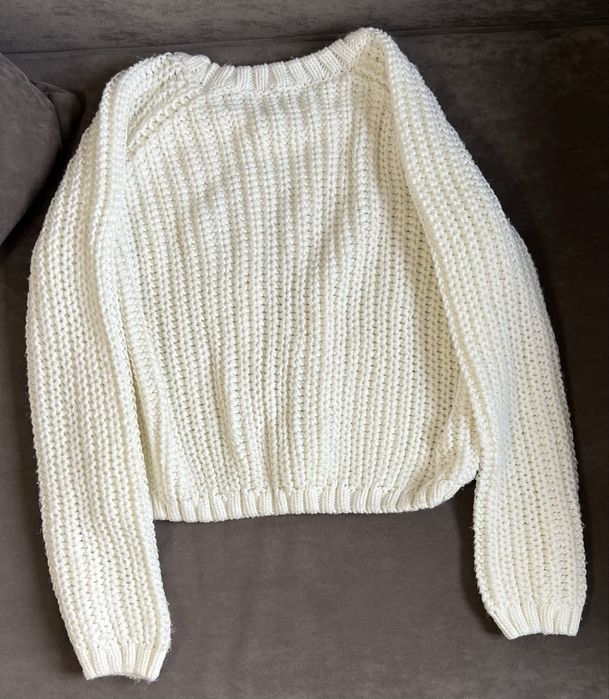 Обємний вязаний светр для фотосесіі, зимовий, теплий, білий