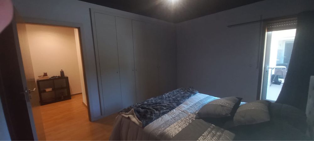 Quarto para alugar em T2
