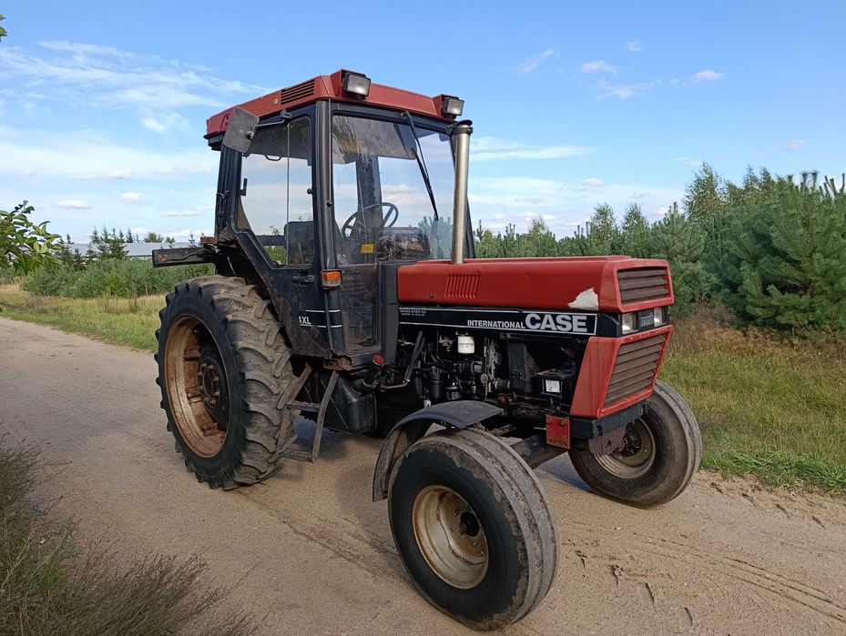 Case International 844 XL 82KM wspomaganie Case MF Ursus TUR