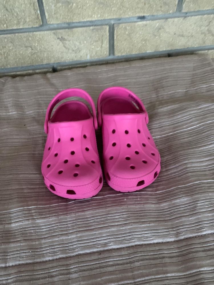 Crocs, дитяче літнє взуття Next