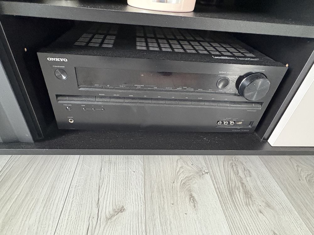 Okazja Sprzedam kino 5.1  caly kom plus suwboofer