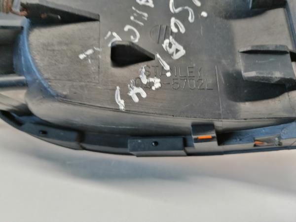 Pisca frente esquerdo MITSUBISHI Lancer IV Hatchback (C6_A, C7_A)