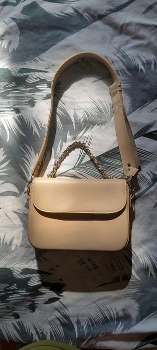 Сумка жіноча з двома ремінцями