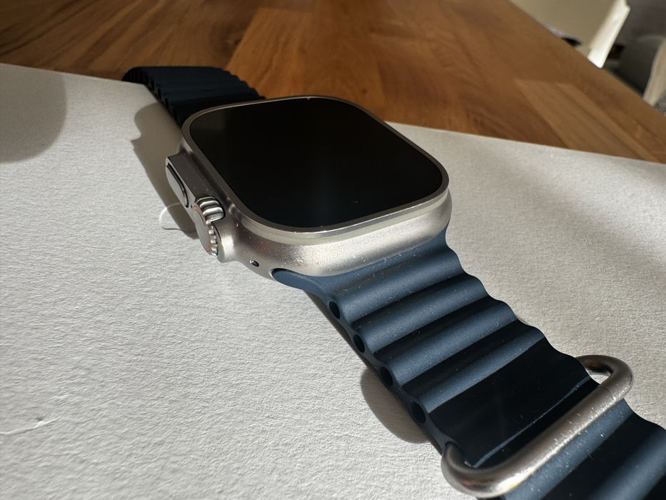 Apple Watch Ultra 2 (Model A2986, 49 mm)