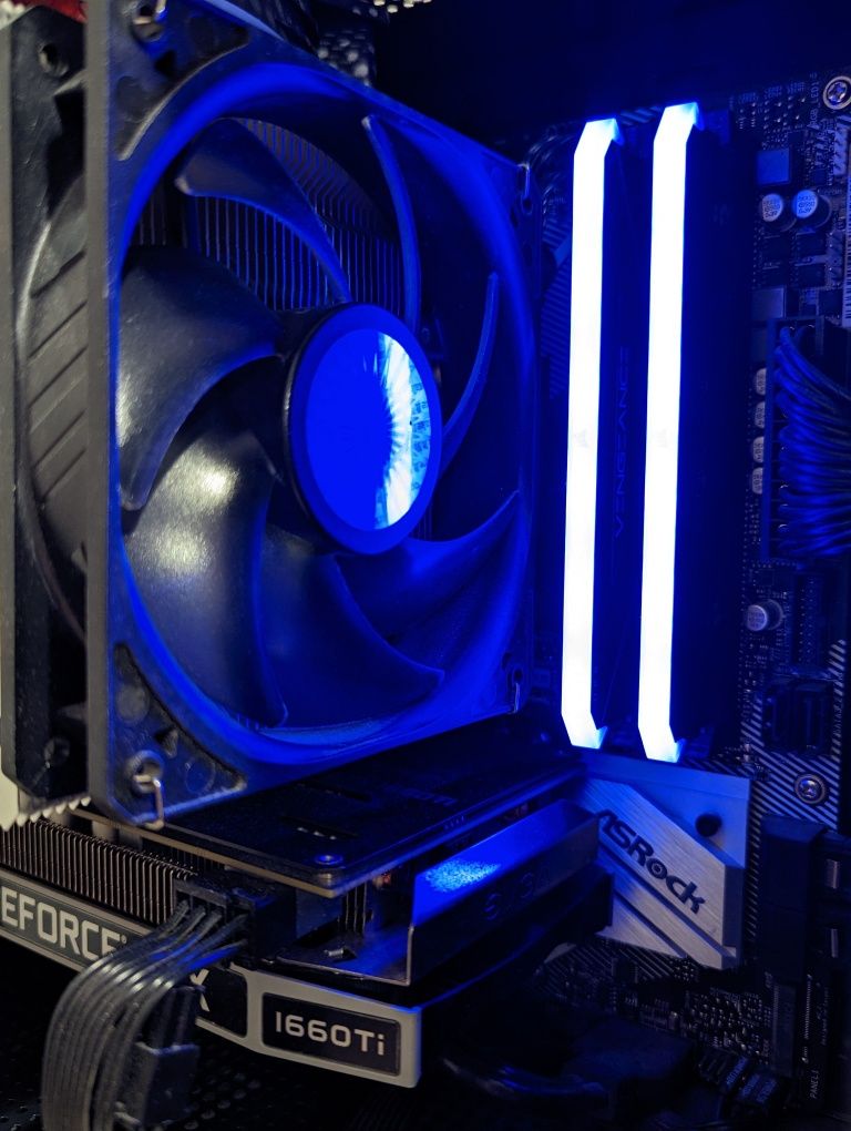 Ігровий пк Ryzen 3600 1660 Ti 16 Ram