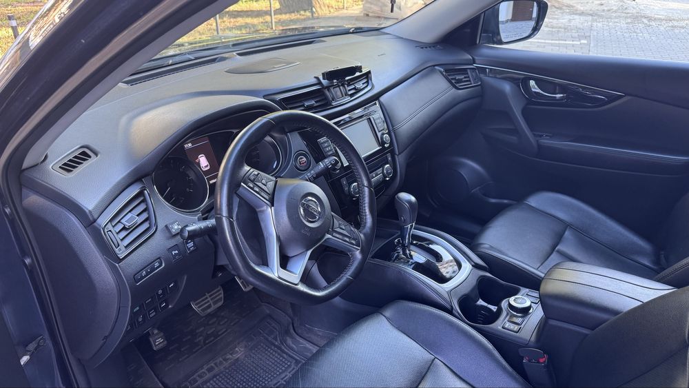 Продам власне авто Nissan Rogue 2016 SL PREMIUM