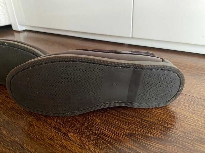 sapatos de vela pele criança C/Novos