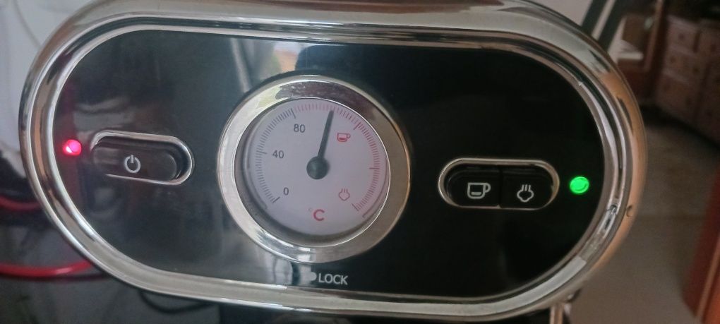Máquina de café expresso