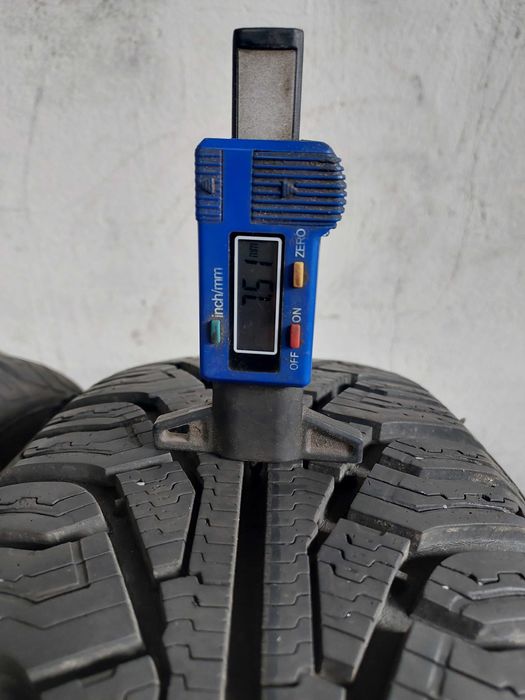 195/65/15 91H Uniroyal  Plus 77 ZIMA 2X7,5 mm