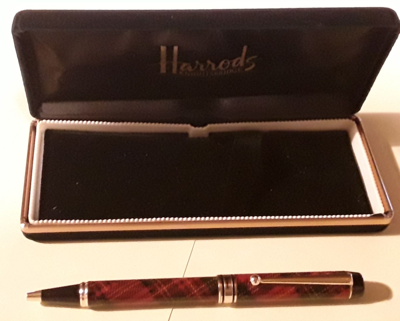 Caneta esferográfica vintage Harrods Knightsbridge