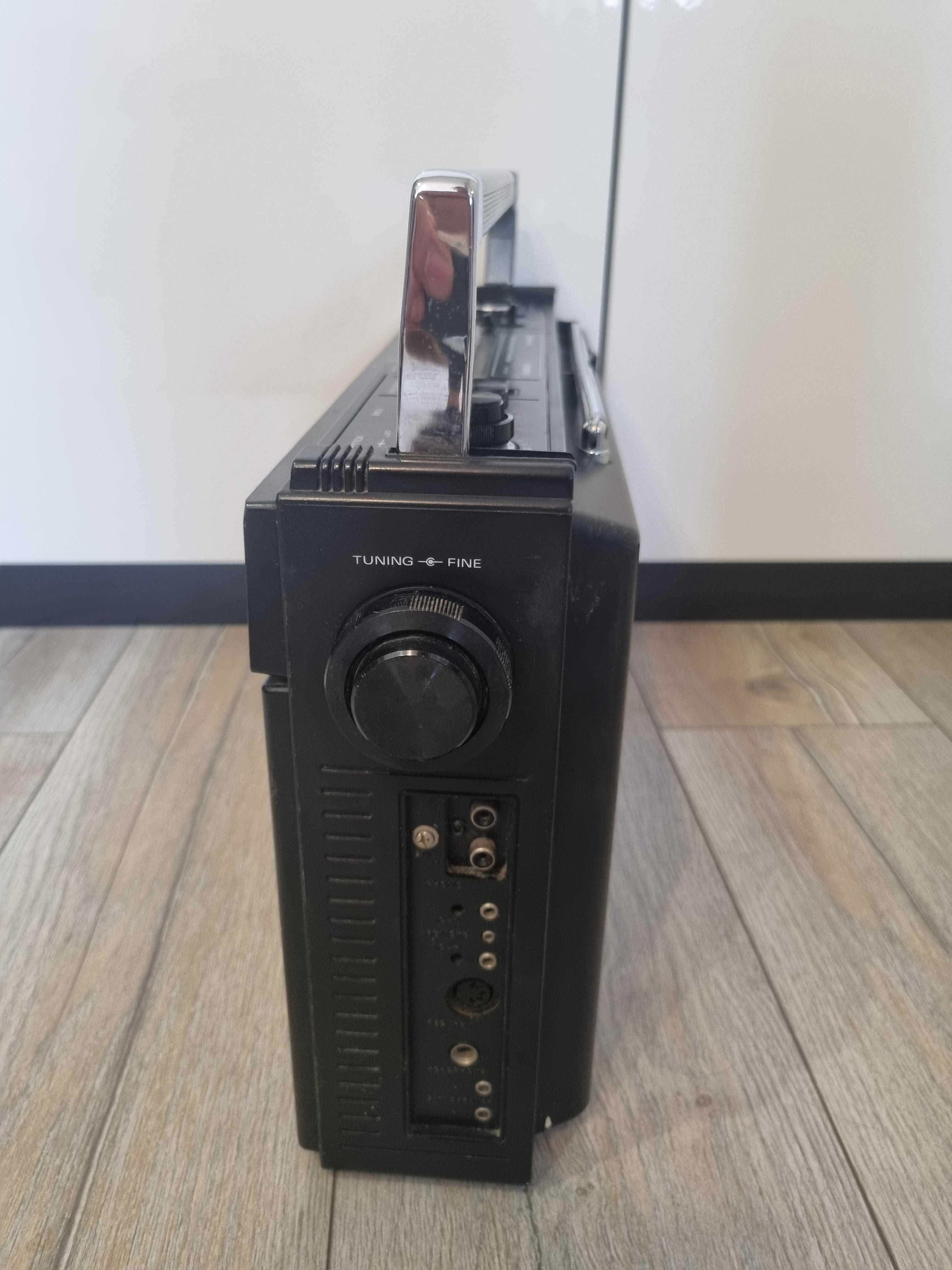 radiomagnetofon SANYO M 4500