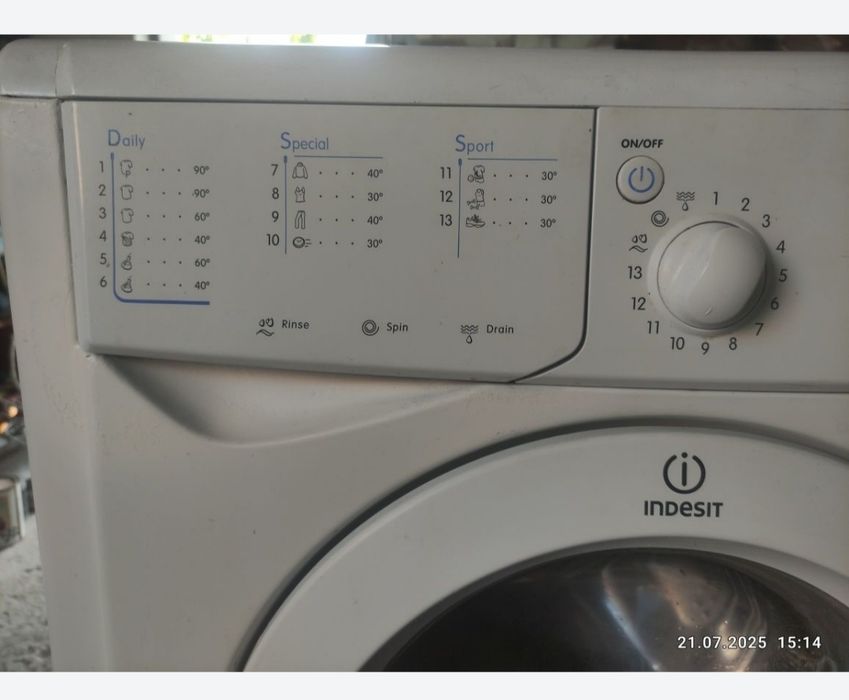 Стиральная машина Indesit 5 кг,1000 об.