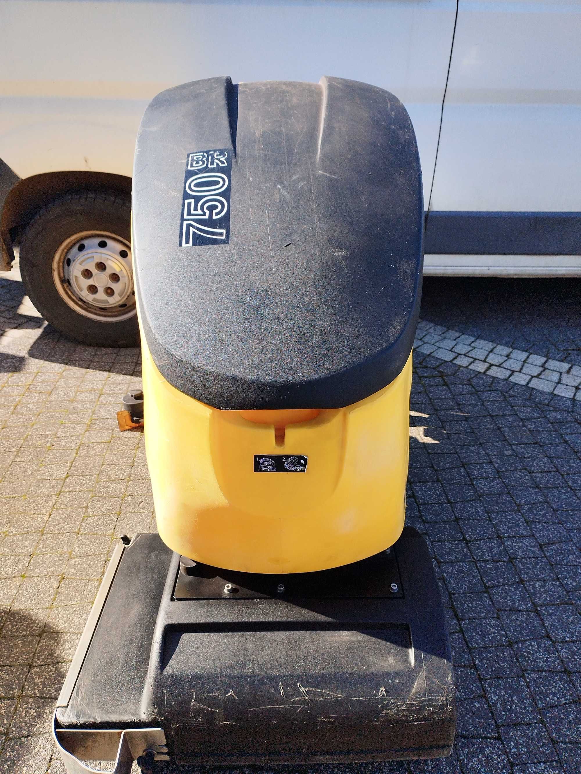 Szorowarka Karcher BR 750 BAT Package