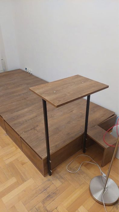 Podest do pedicure z szufladami i doprowadzonym zasilaniem + gratis