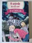 Livro "O segredo da casa azul"
