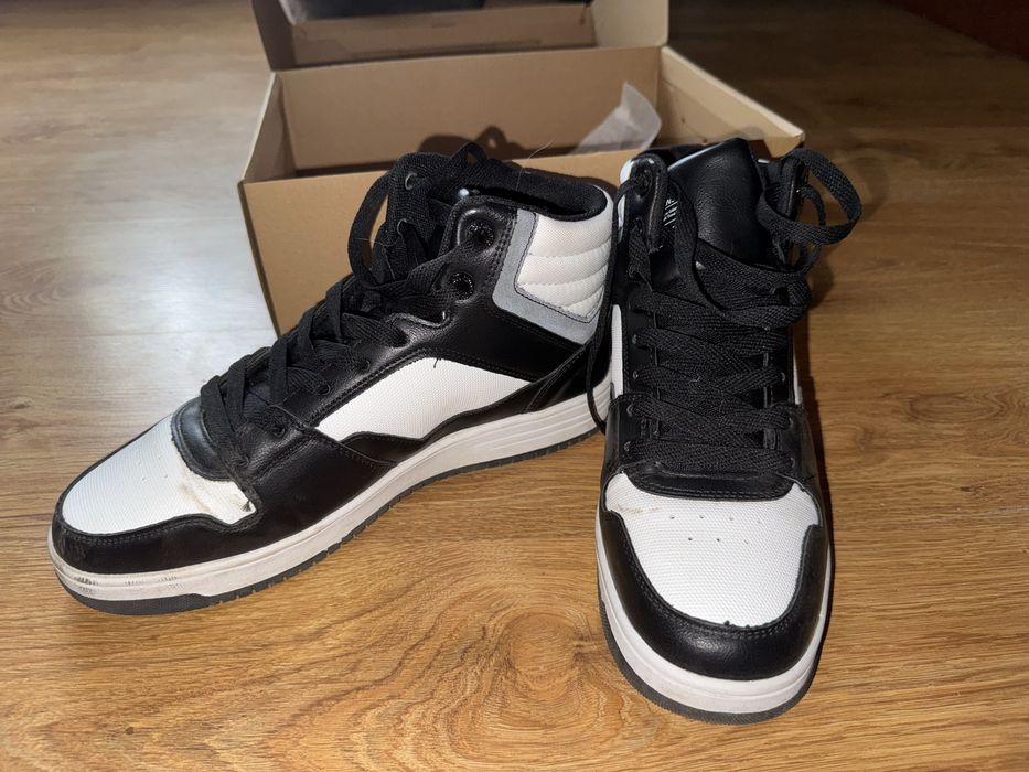 Демісезонні чоловічі фірми CROPP кеди, кросівки, ботинки 42р